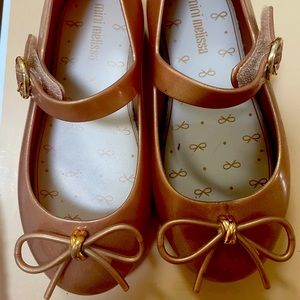 Mini Melissa shoes/gold/ Sz9